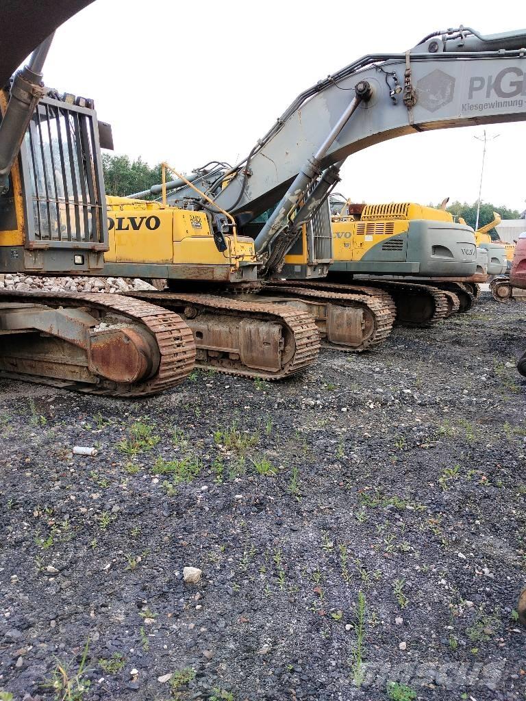 Volvo EC 460 Bagri goseničarji