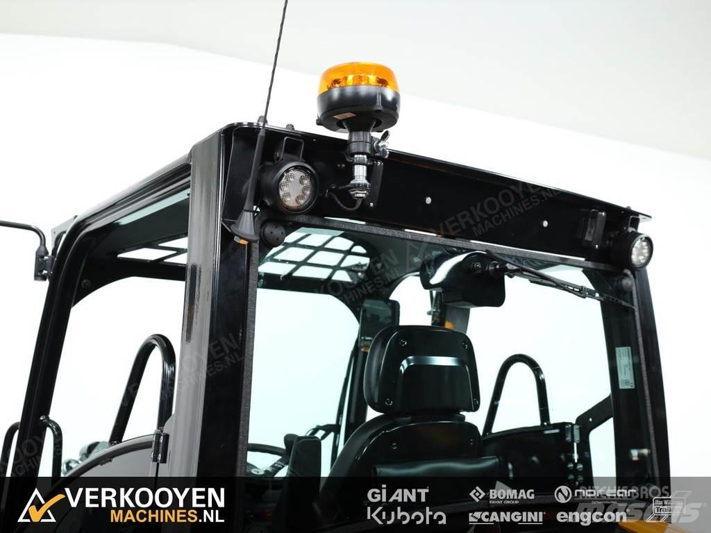GiANT G5000 Kolesni nakladalci