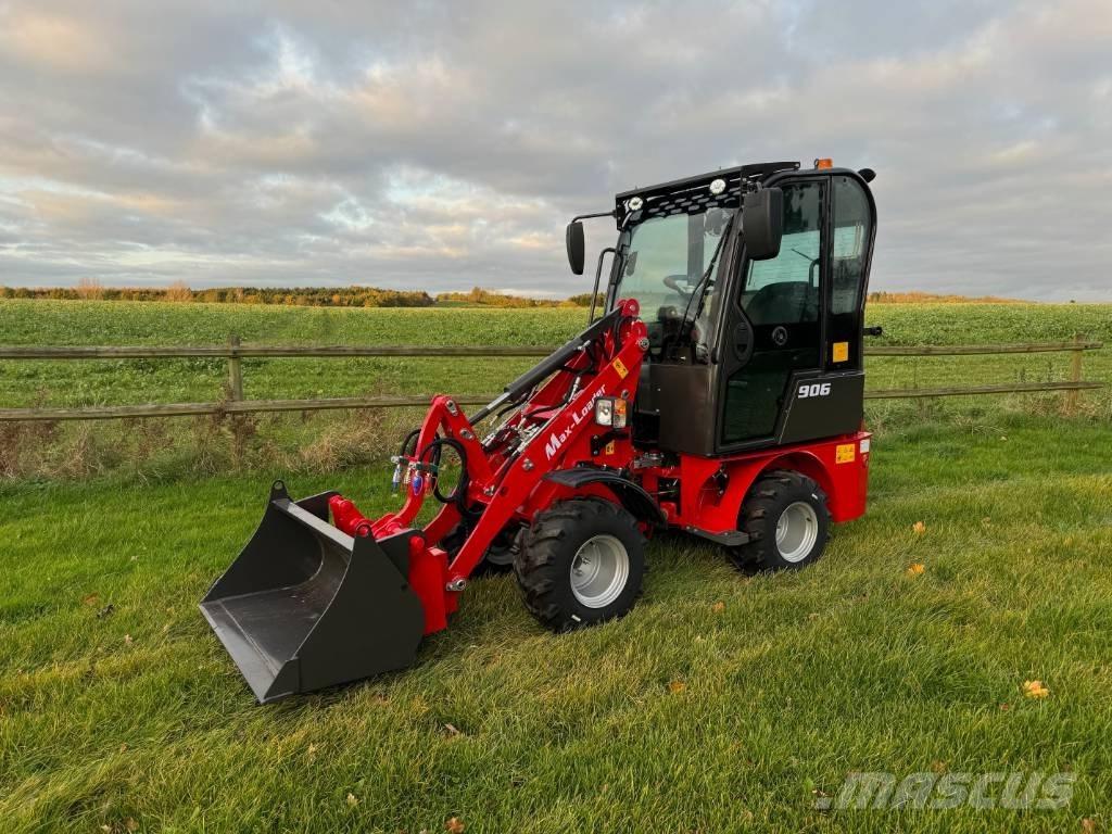  Max Loader 906 Mini nakladalci