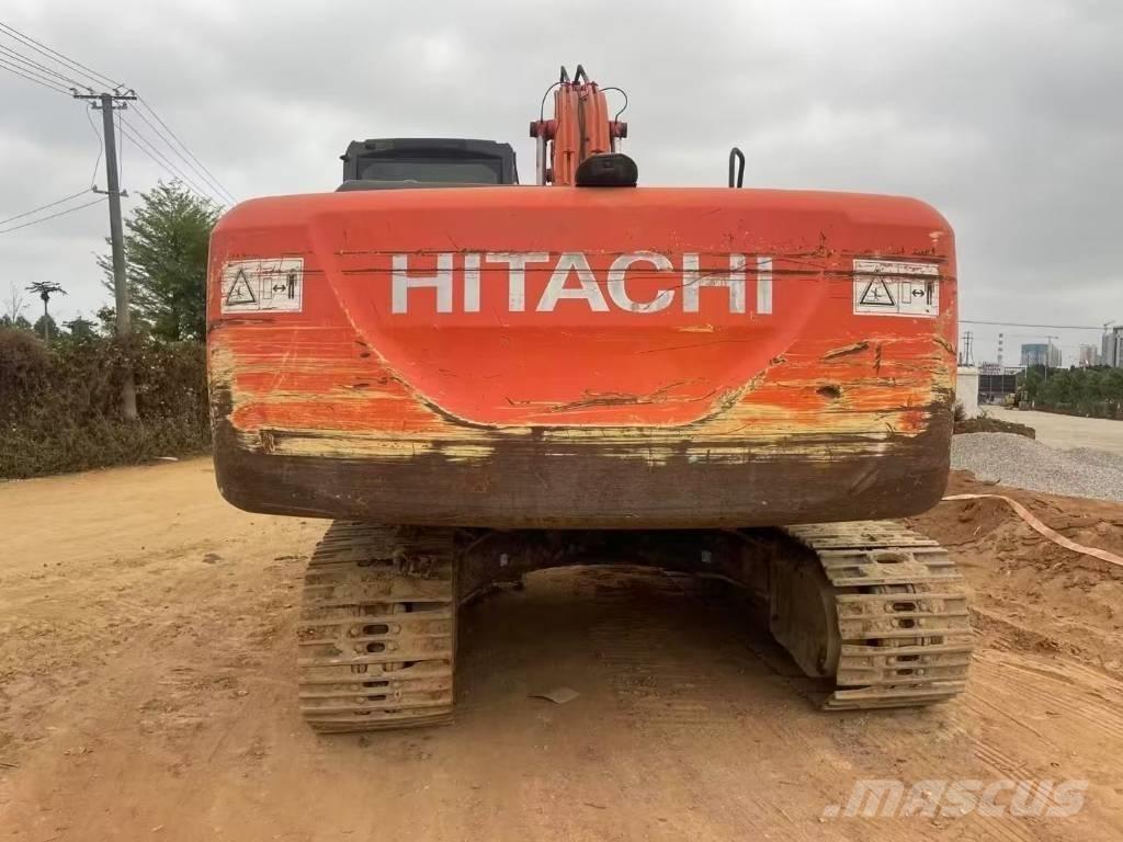 Hitachi ZX 200 Bagri goseničarji