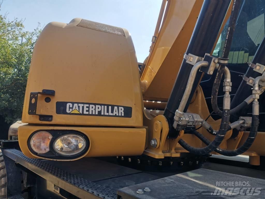 CAT 2019 CAT 315D2 Bagri na kolesih