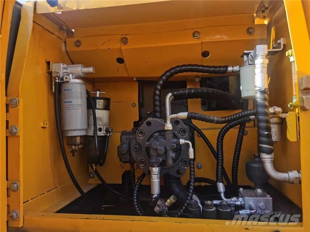 Volvo EC210B Bagri goseničarji