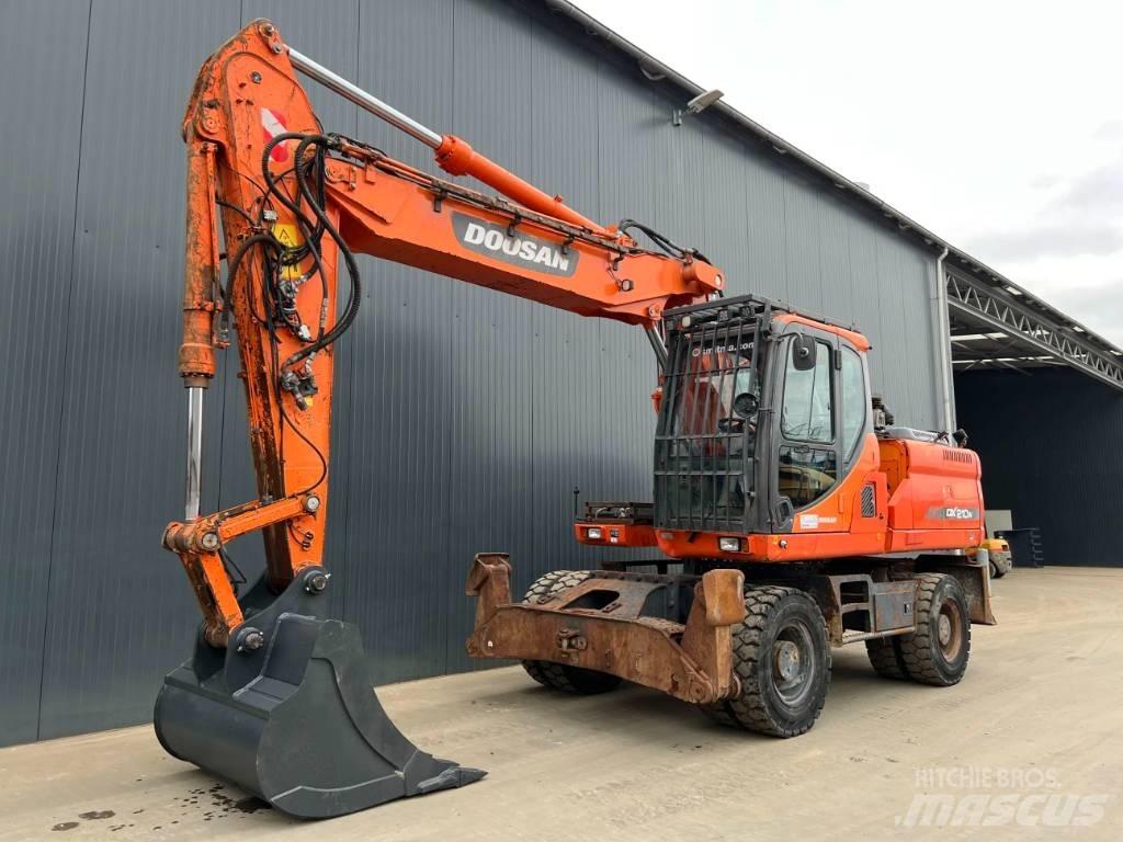Doosan DX210W Bagri na kolesih