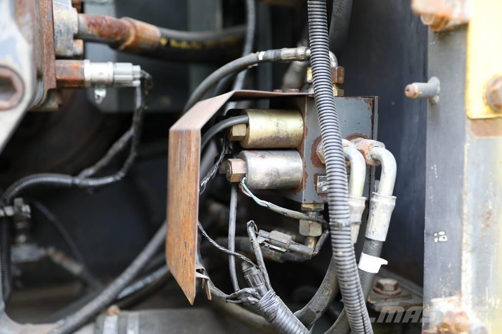 Sumitomo SH200A3 Bagri goseničarji