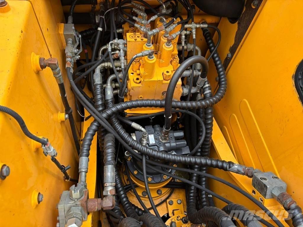 Hyundai 140W-7 Bagri na kolesih