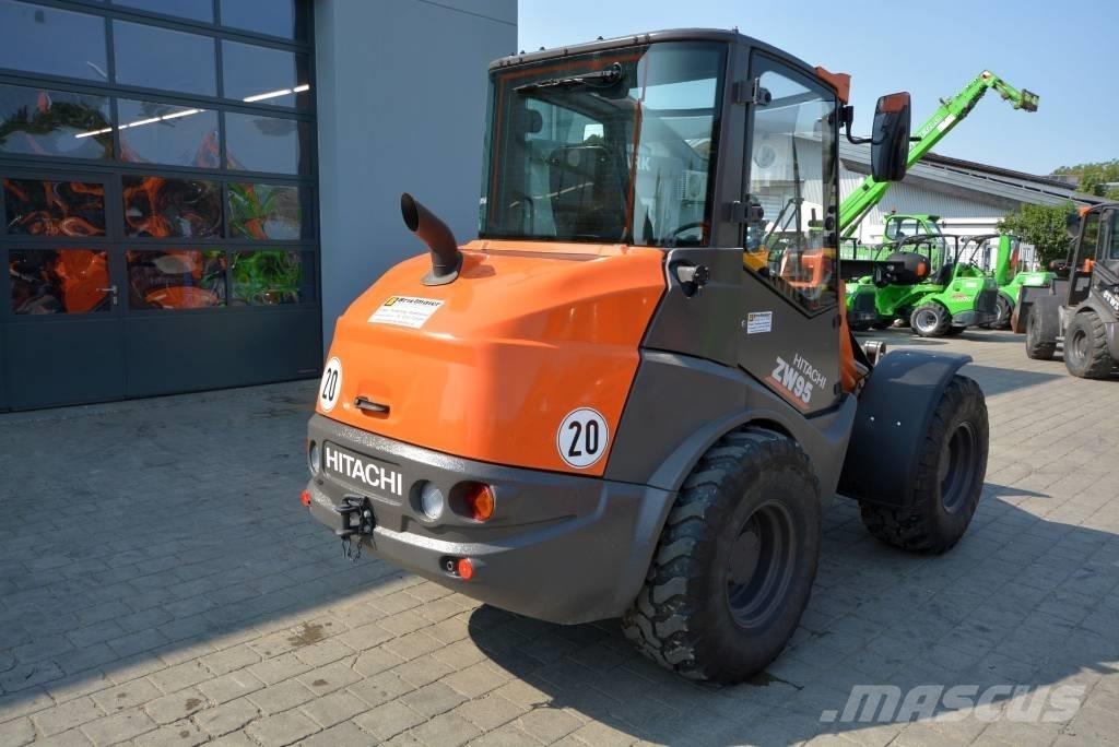 Hitachi ZW 95-6 C Kolesni nakladalci