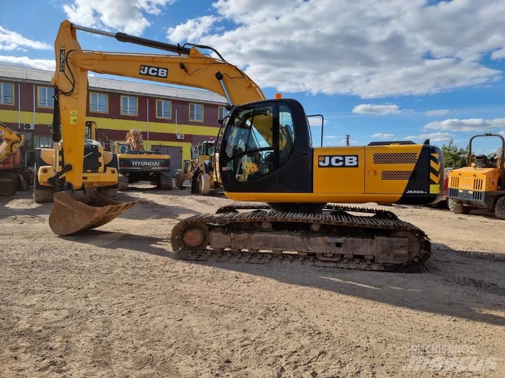 JCB JS 200 LC Bagri goseničarji