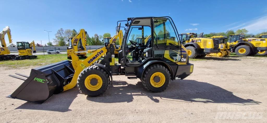 Komatsu WA 70 Kolesni nakladalci