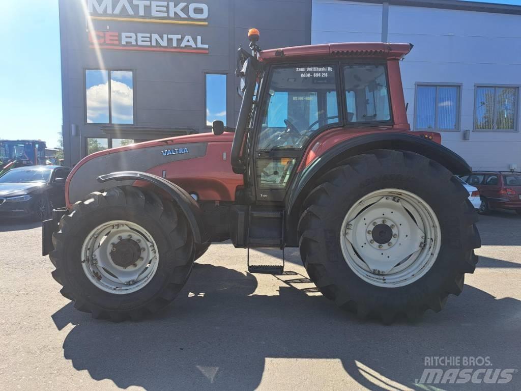 Valtra T 170 Traktorji