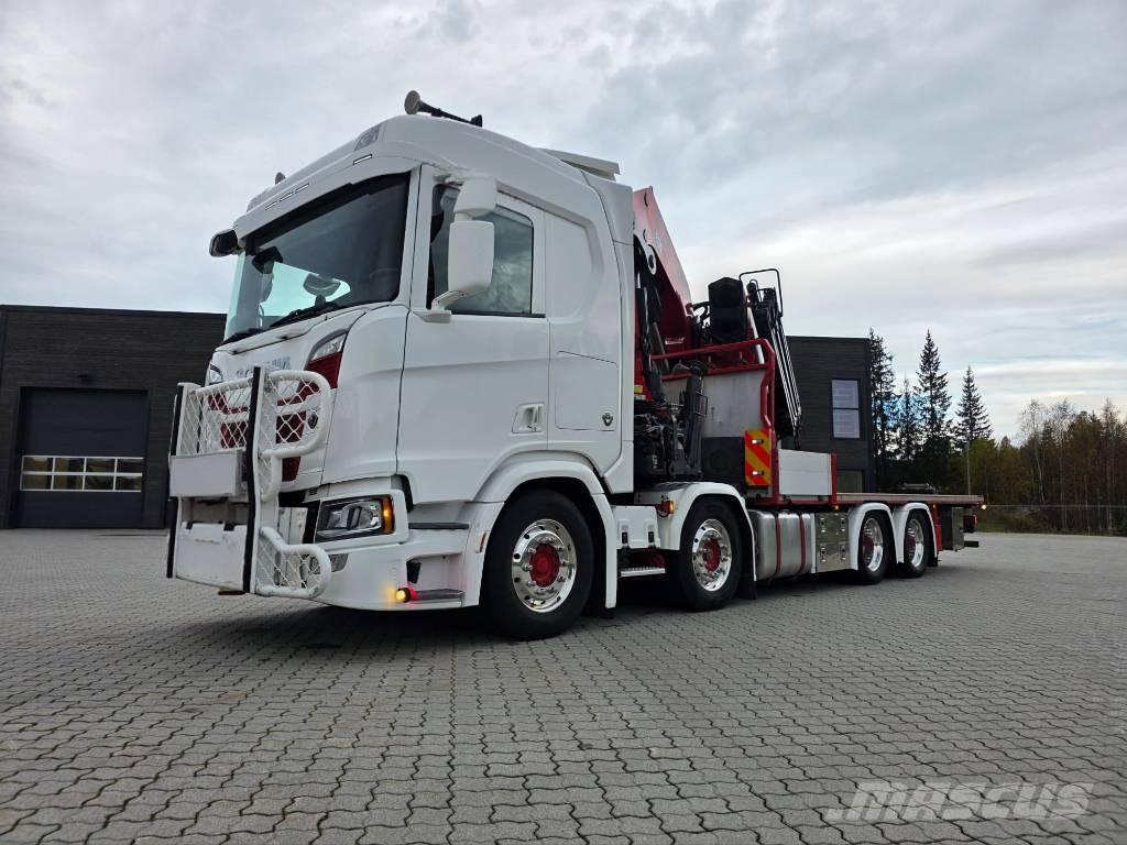 Scania R 650 Tovornjaki z žerjavom