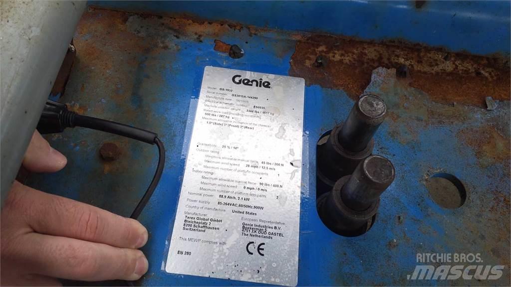Genie GS1932 Škarjaste dvižne ploščadi
