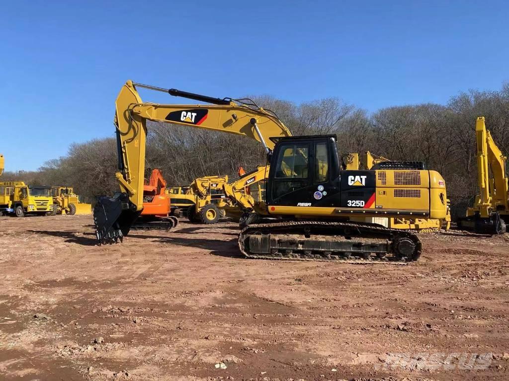 CAT 325 D Bagri goseničarji