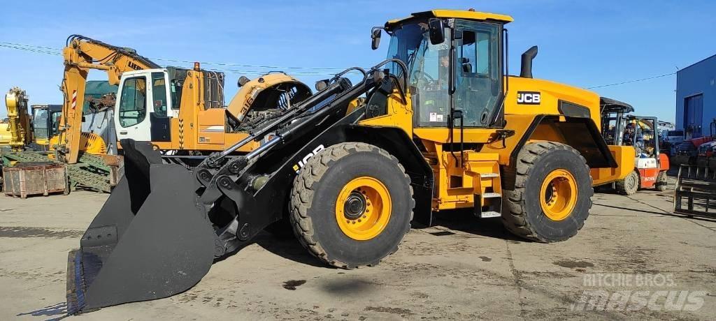 JCB 457 HT Kolesni nakladalci