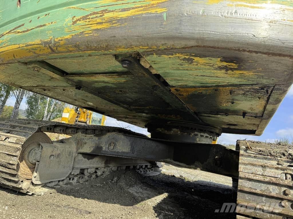 Komatsu PC 240 NLC-8 Bagri goseničarji