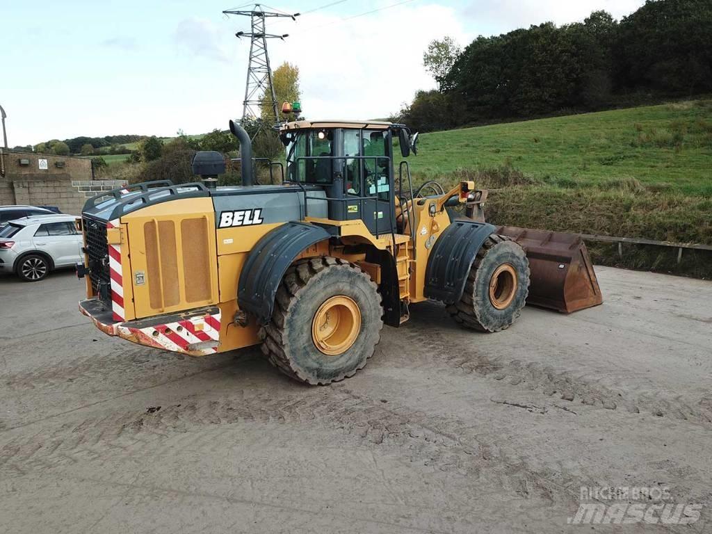 Bell L 2606 E Kolesni nakladalci