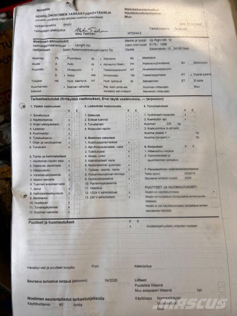 UpRight MX19 Škarjaste dvižne ploščadi