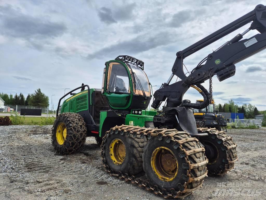 John Deere 1270E Harvesterji