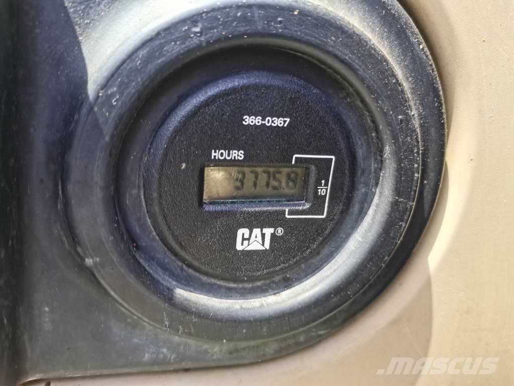 CAT 320 C L Bagri goseničarji