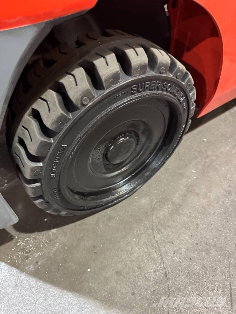 Toyota 8 FGCU 30 Viličarji - drugo