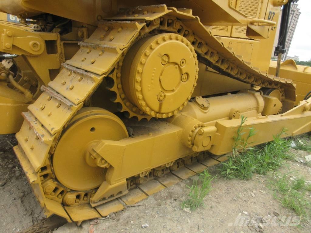 CAT D 7 H Buldožerji goseničarji