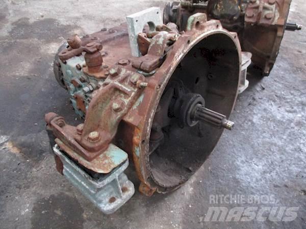 ZF S4-90 Menjalniki