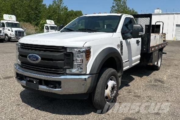 Ford F 550 XL SD Tovornjaki s kesonom/platojem