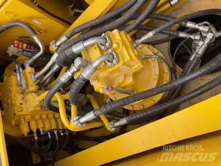 Komatsu PC 350 Bagri goseničarji