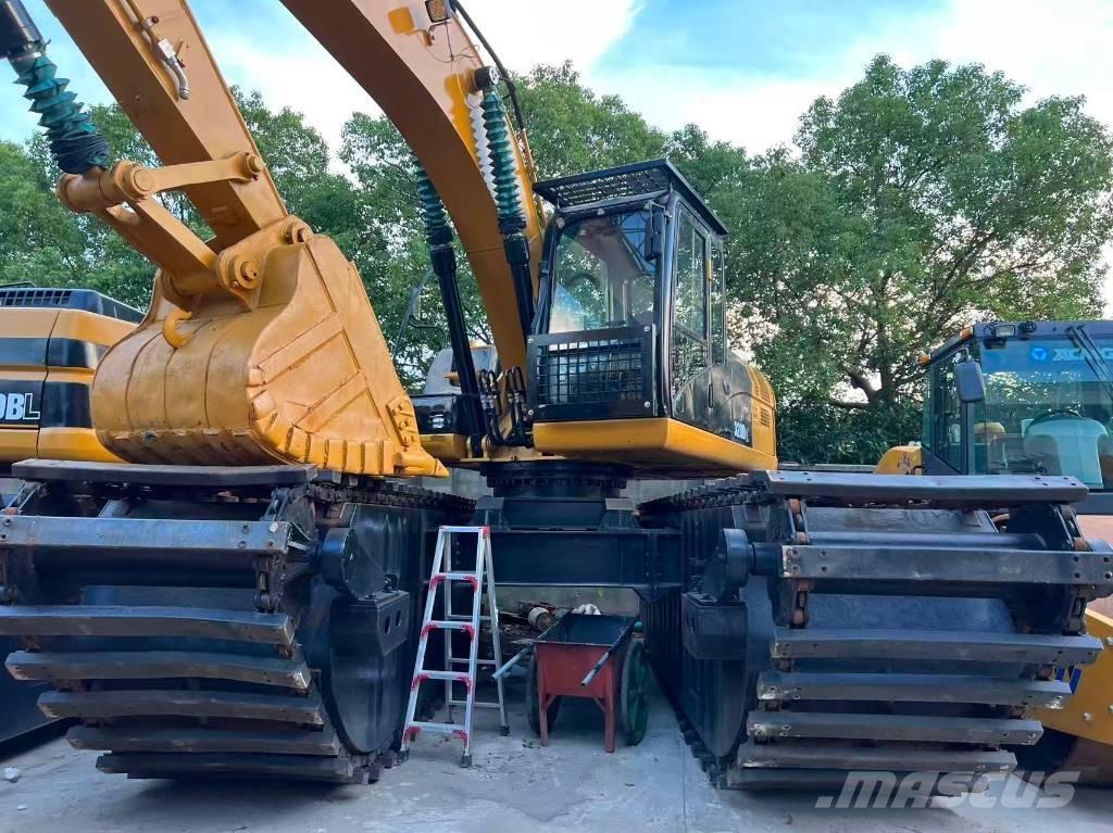 CAT 320D2 Amfibijski bagri