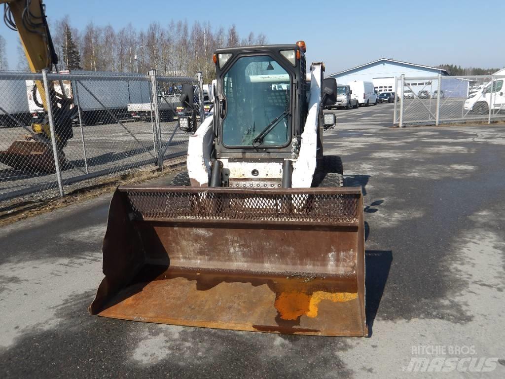 Bobcat S250 Skid steer mini nakladalci