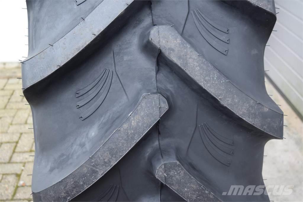  520/70R34 ***GRI*** Gume, kolesa in platišča