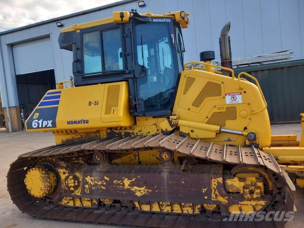 Komatsu D61PX-24 Buldožerji goseničarji
