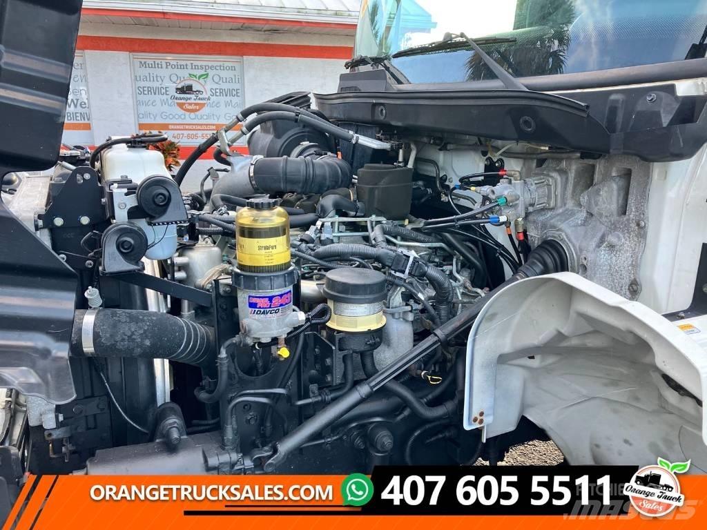 Hino 268 A Tovornjaki zabojniki