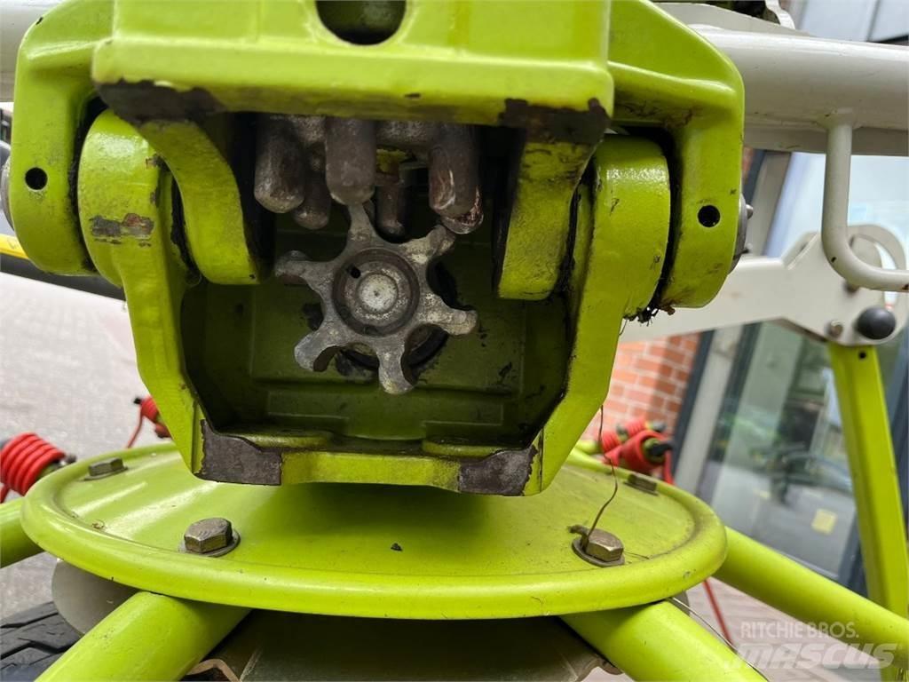 CLAAS Volto 1100 Obračalniki in zgrabljalniki