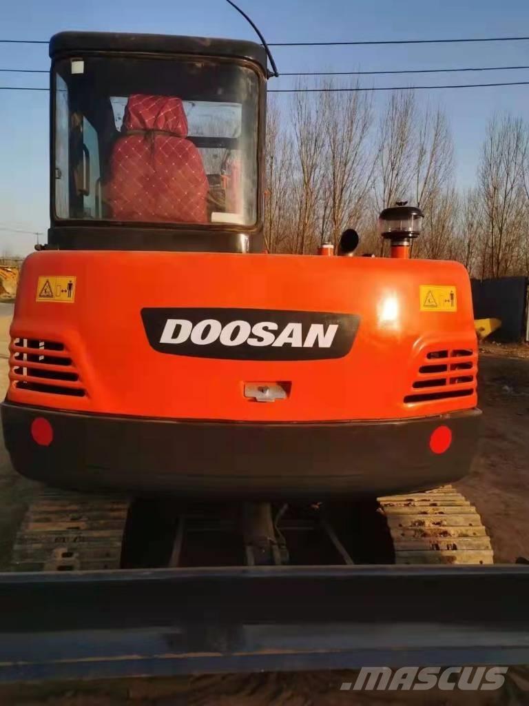 Doosan DH55 Mini bagri <7t