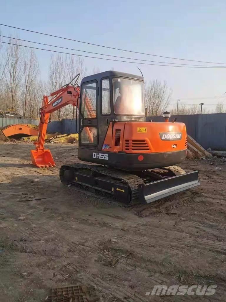 Doosan DH55 Mini bagri <7t