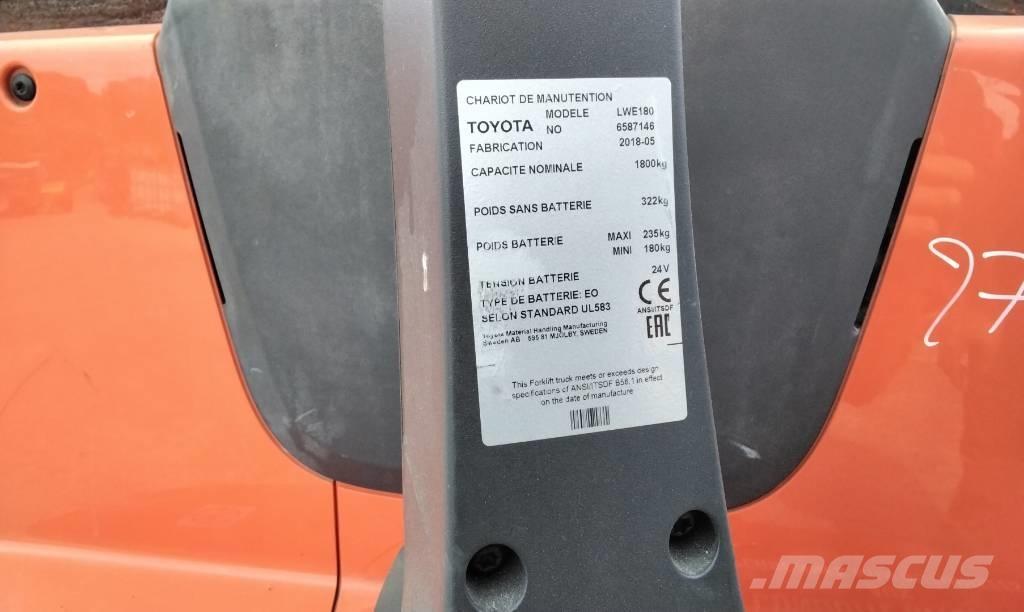 Toyota LWE 180 Električni nizko dvižni viličar