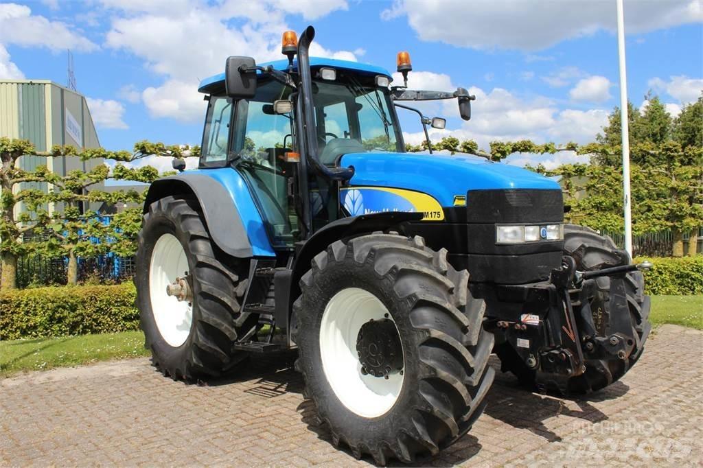 New Holland TM175 Traktorji