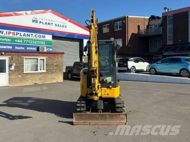 Komatsu PC 26 MR-3 Mini bagri <7t