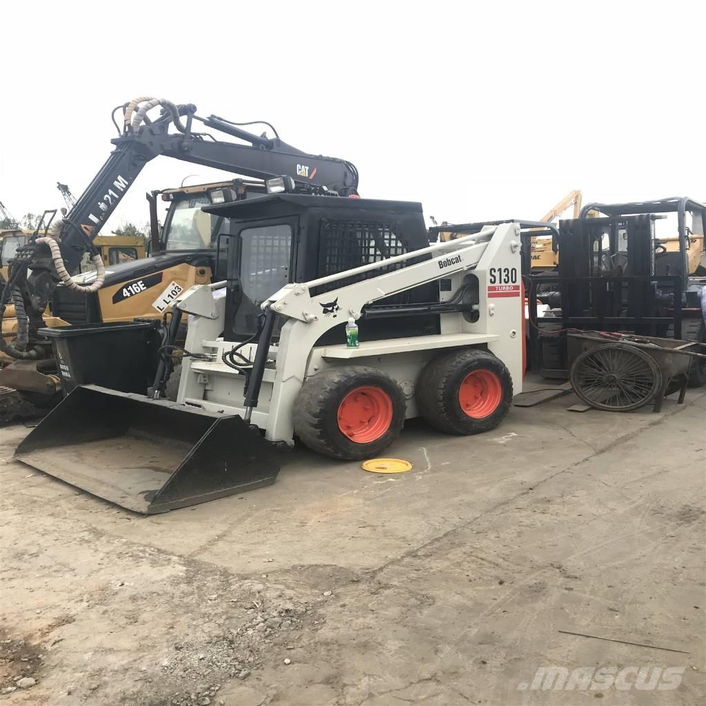 Bobcat S130 Skid steer mini nakladalci