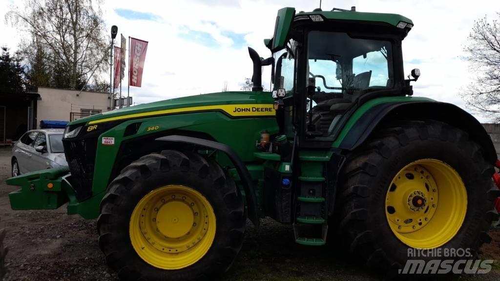 John Deere 8R 340 Traktorji