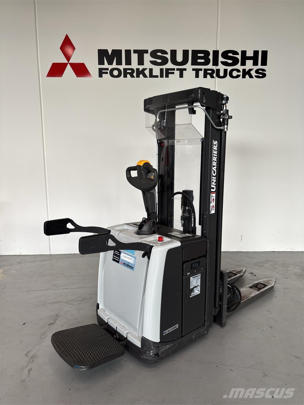 Atlet PSP160 Samopogonski ročni viličarji