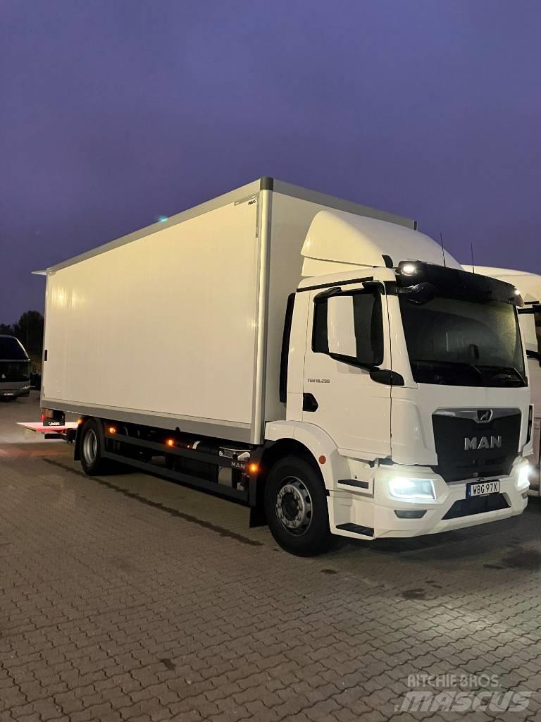 MAN TGM 18.290 4X2 Tovornjaki zabojniki