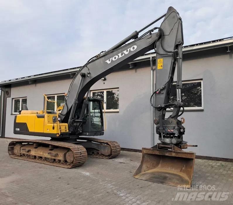 Volvo EC 220 DL Bagri goseničarji