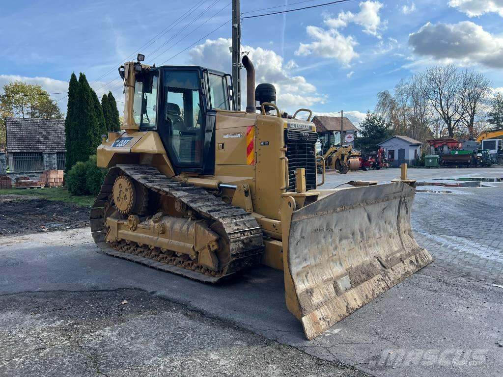 CAT D 6 N XL Buldožerji goseničarji