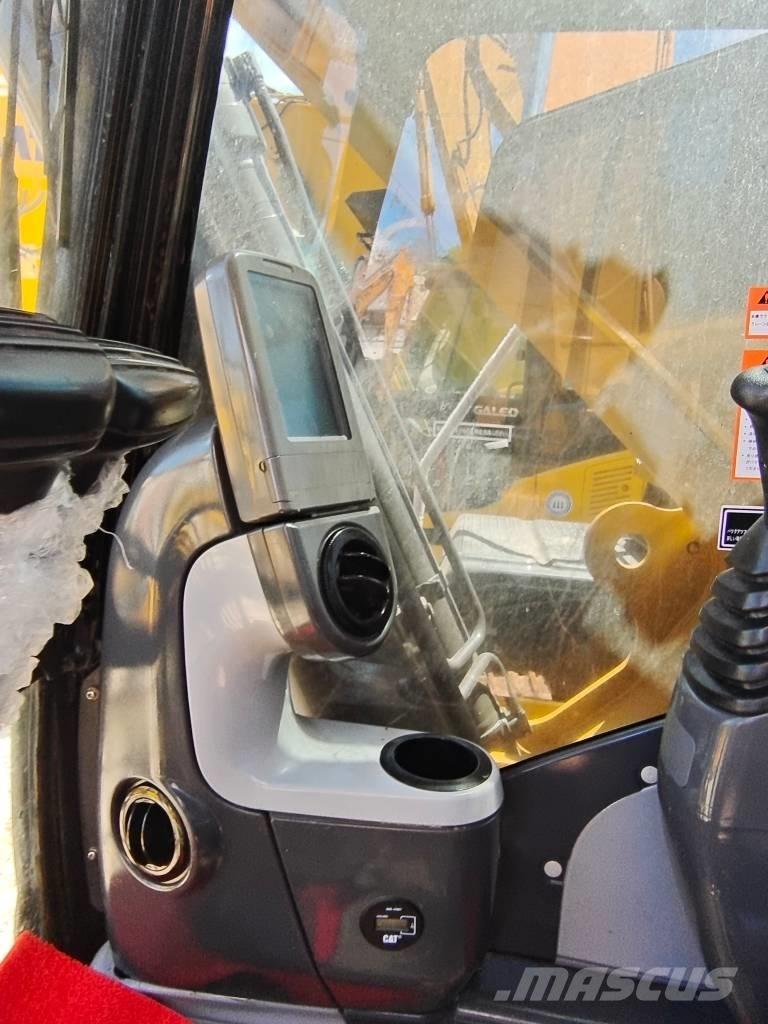 CAT 324 D2L Bagri goseničarji