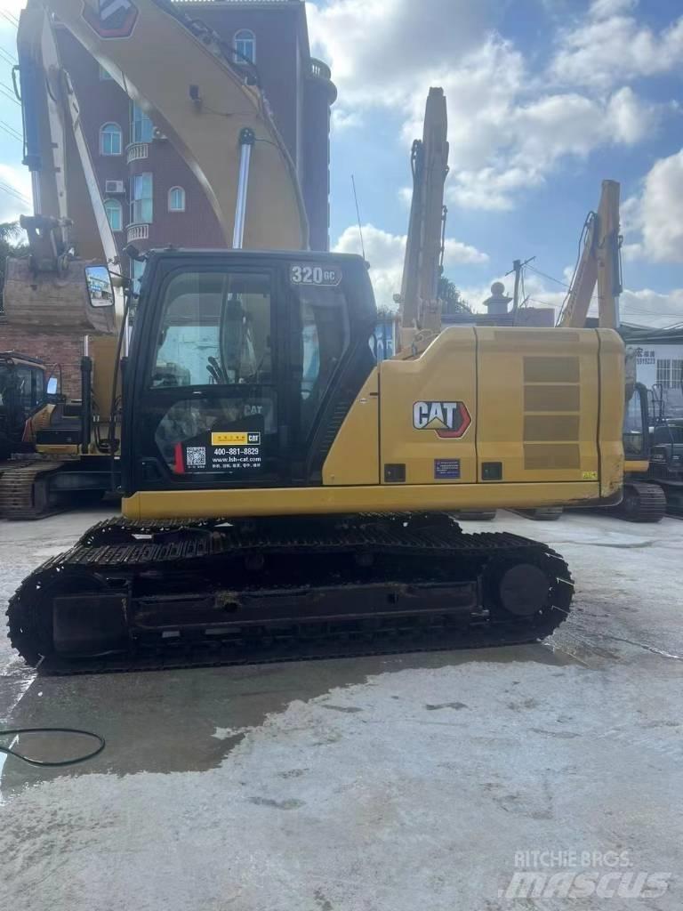 CAT 320 Bagri goseničarji