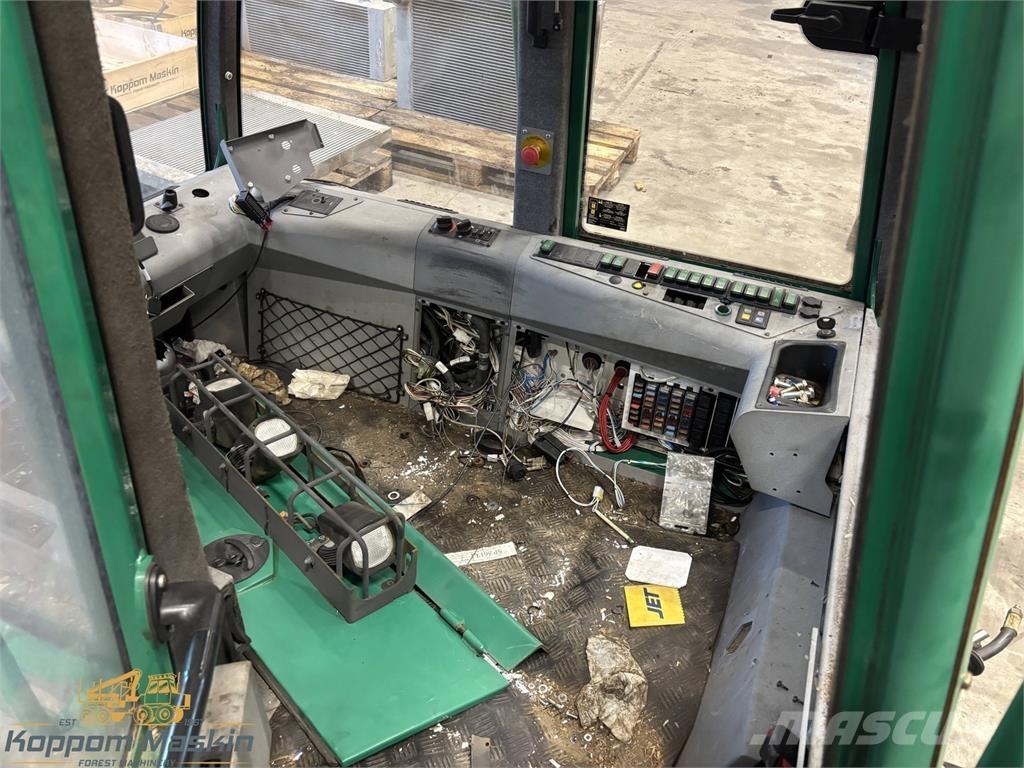 Gremo  Kabine in notranjost