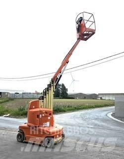 JLG T1210 Druga dvigala in dvižne ploščadi
