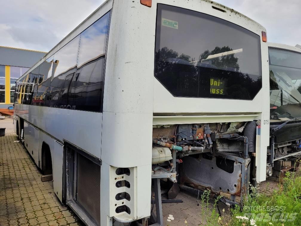 Volvo B 12 M Potovalni avtobusi
