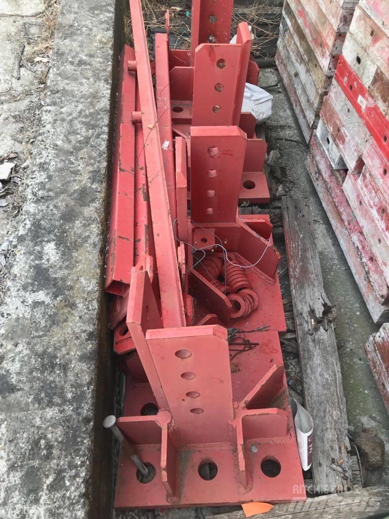 Alfa A971 Stolpni žerjavi